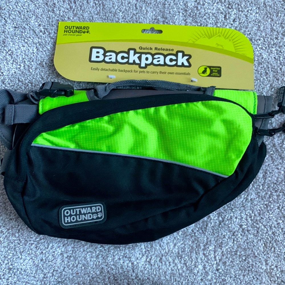 Brand New Outward Hound Quick Release Dog Backpack